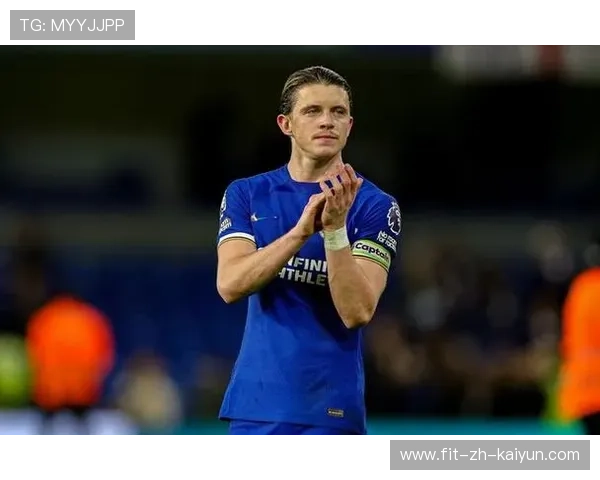 切尔西加拉格尔中路远射皮球打入上角：精彩瞬间背后的成长与坚持